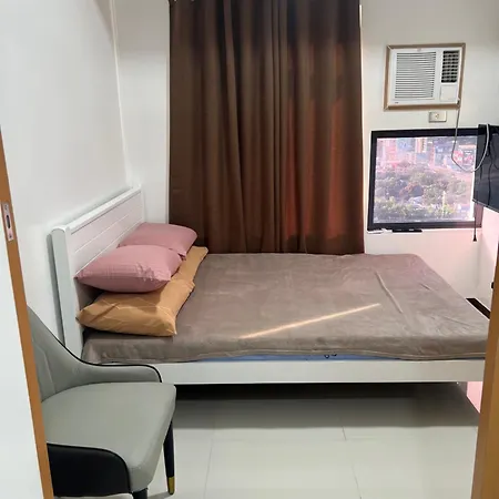 Unit 23 Greenhills, Annapolis Metro Manila